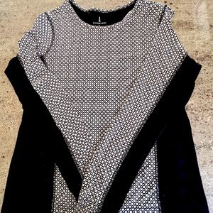 Lands End long sleeve tee - multi-color black and white.